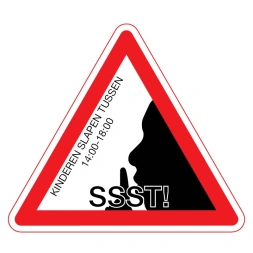Ssst! Kinderen slapen tussen 14:00-18:00